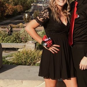 Lulu Black Formal Dress